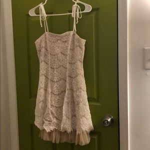 Lace homecoming dress